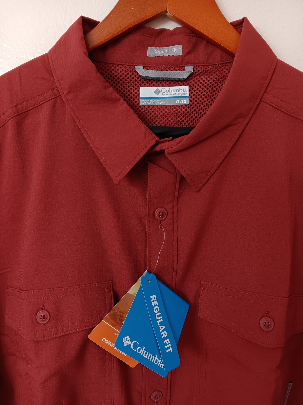 New Columbia Men's Dusty Crimson Brick Color Lightweight Shirt Short Sleeve